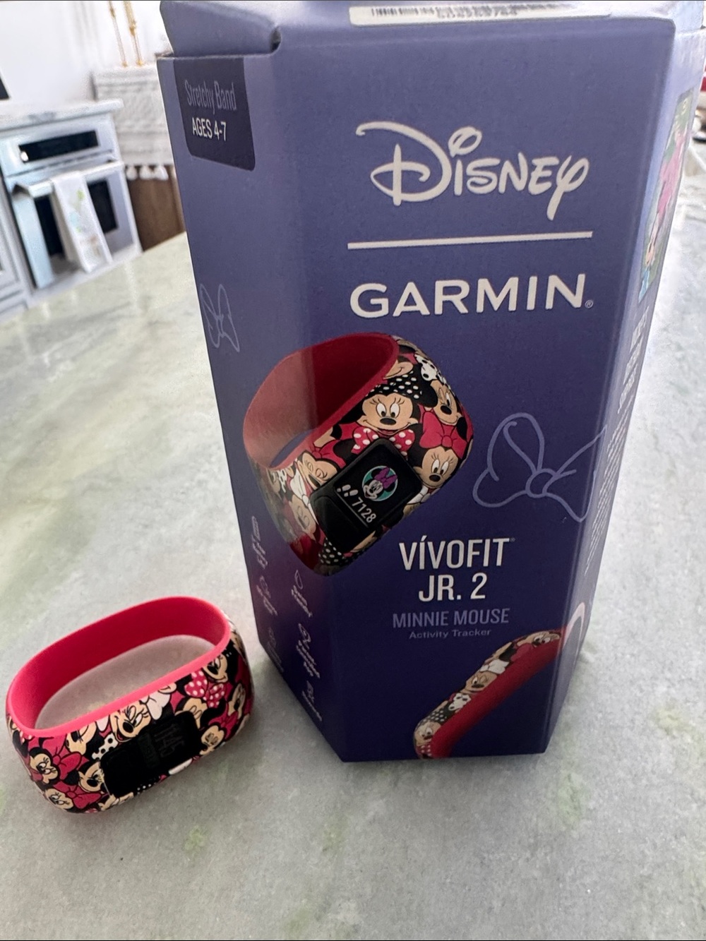 Disney Garmin vívofit jr. 2 Minnie Mouse Kids Activity Tracker | Ages 4–7